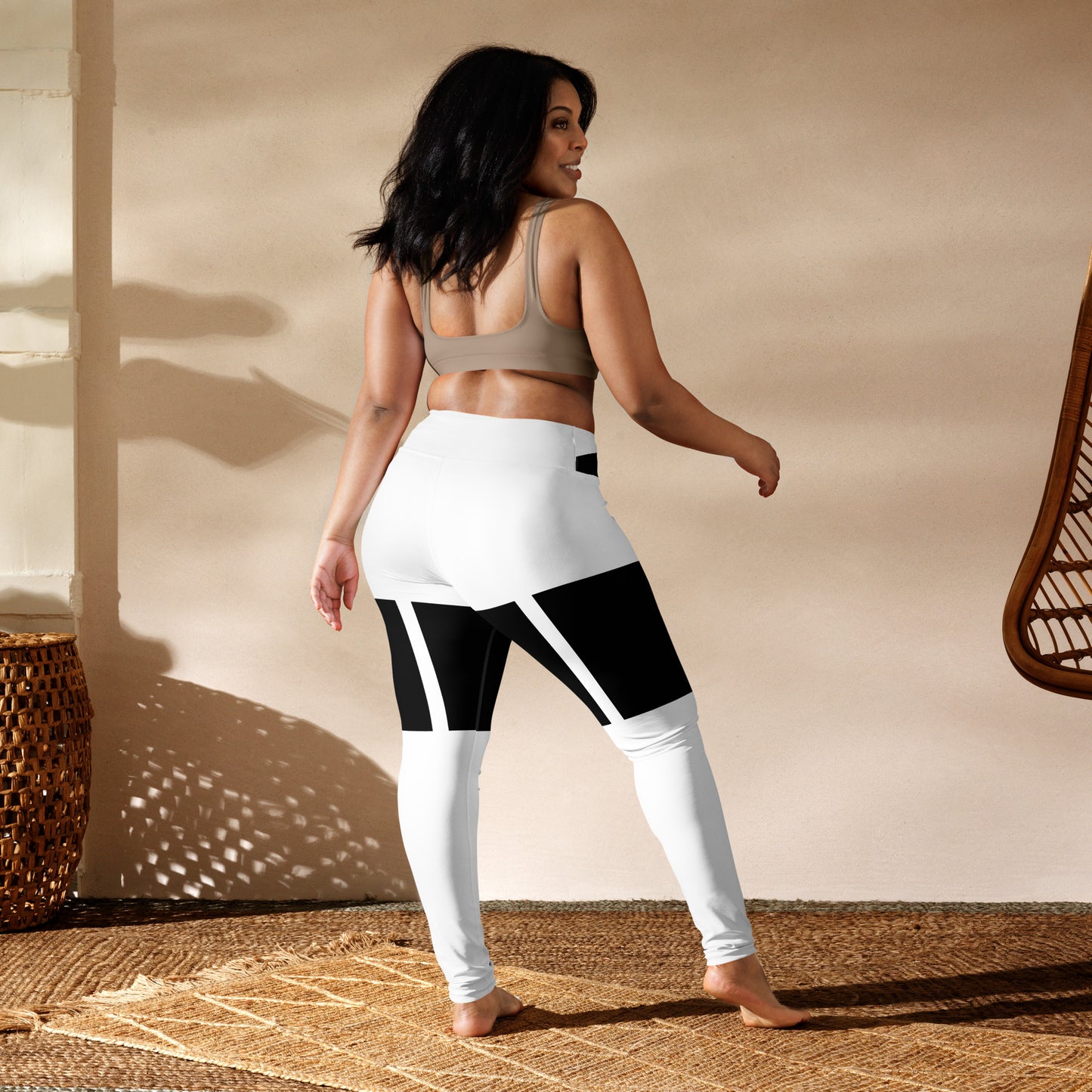 Baby Girl Garter Leggings- Black&White